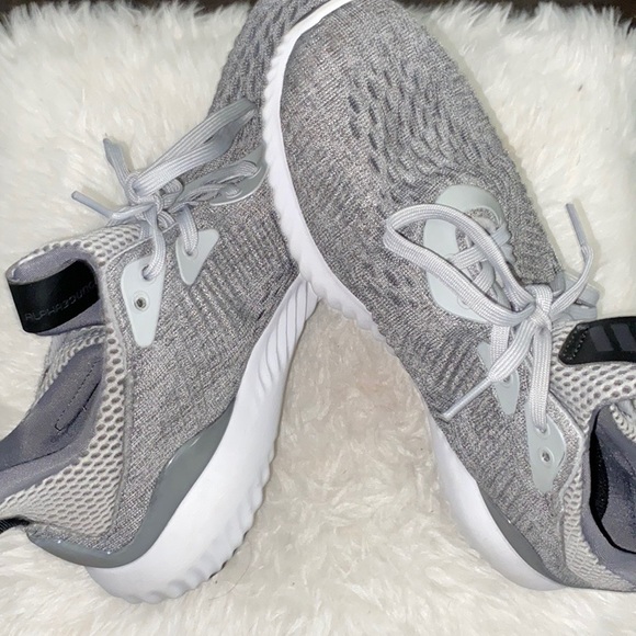 adidas alpha 3 bounce